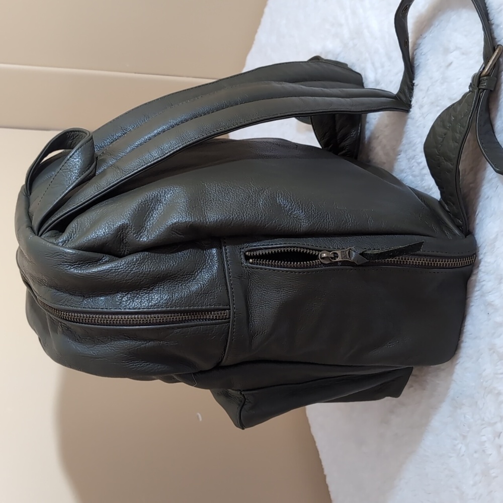 Wanderers| Green Mini Californian Leather Backpack - Picture 4 of 13